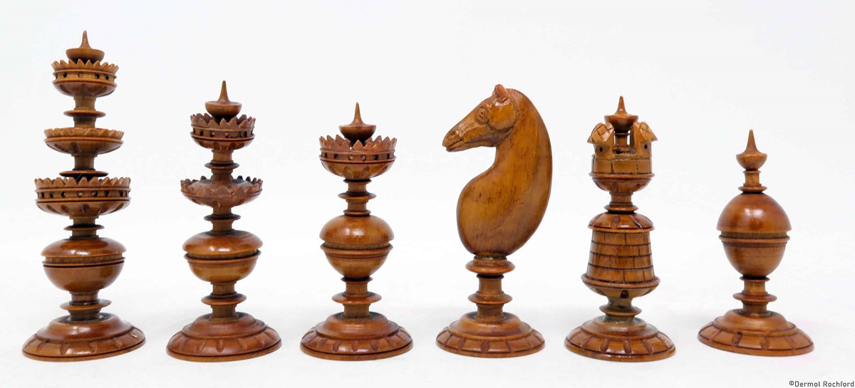Antique Italian Chess Set